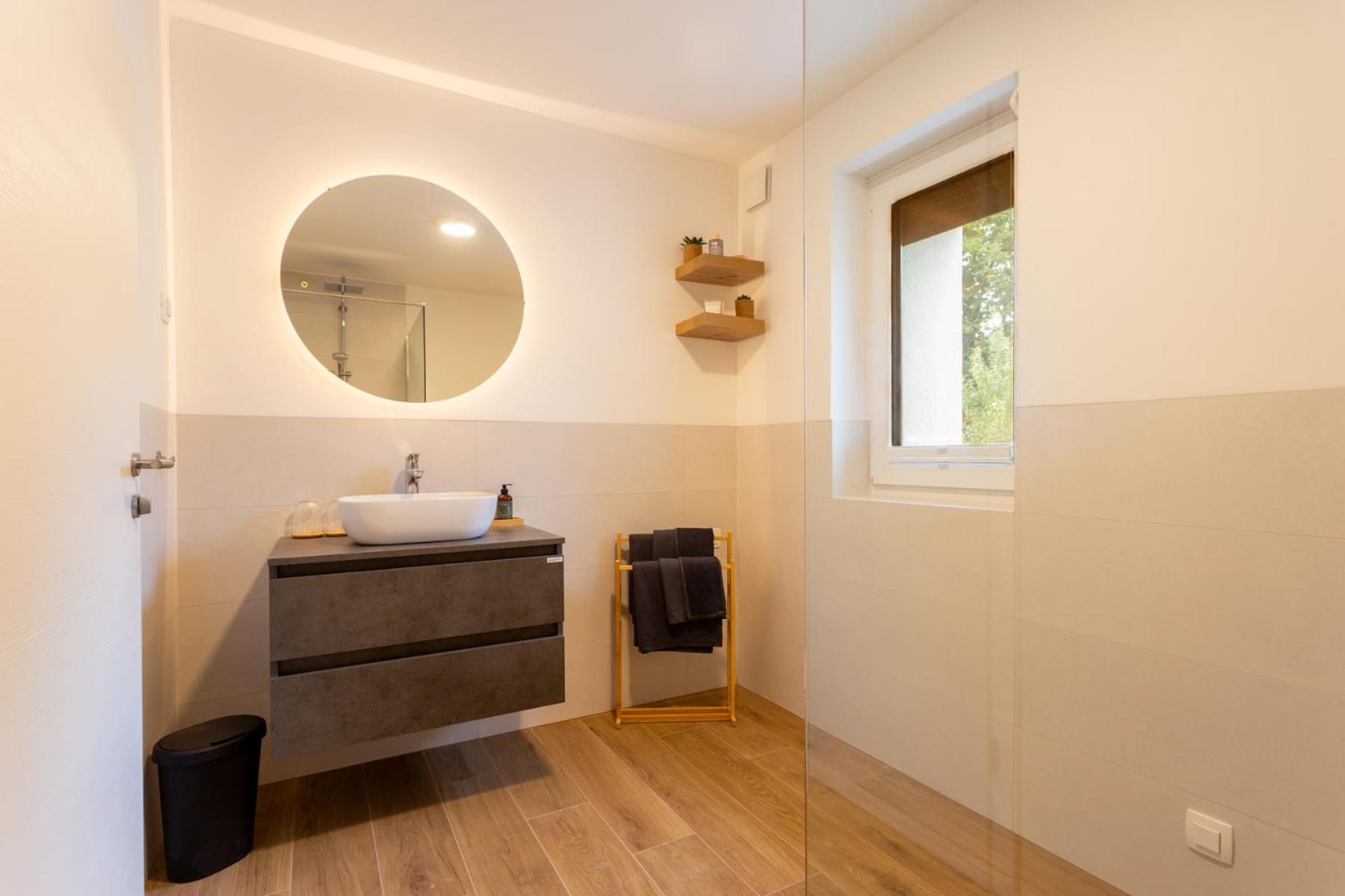 Apartmaji Klavdija Λιουμπλιάνα Εξωτερικό φωτογραφία