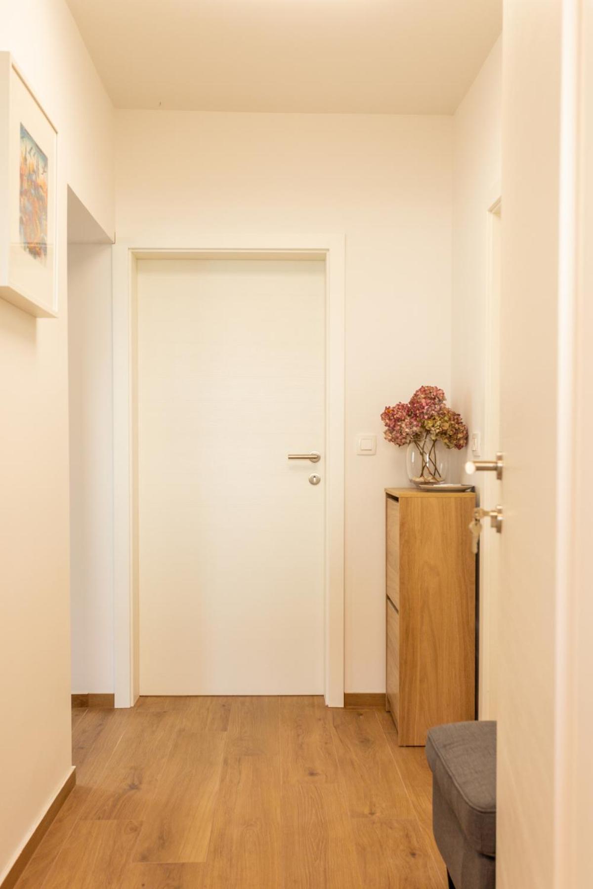 Apartmaji Klavdija Λιουμπλιάνα Δωμάτιο φωτογραφία