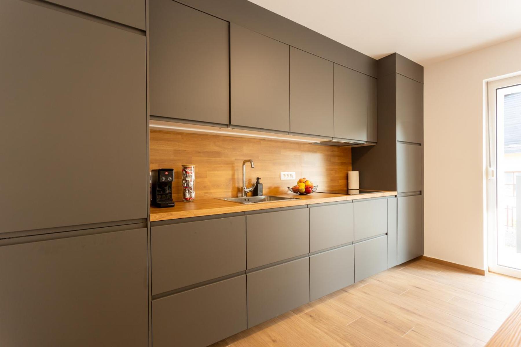 Apartmaji Klavdija Λιουμπλιάνα Εξωτερικό φωτογραφία
